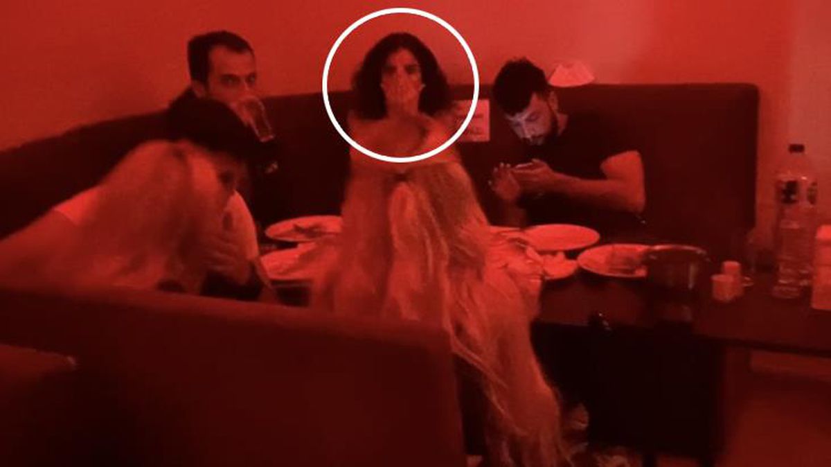 Ekipler pavyona çevrilen lokantada yine aynı manzara ile karşılaştı