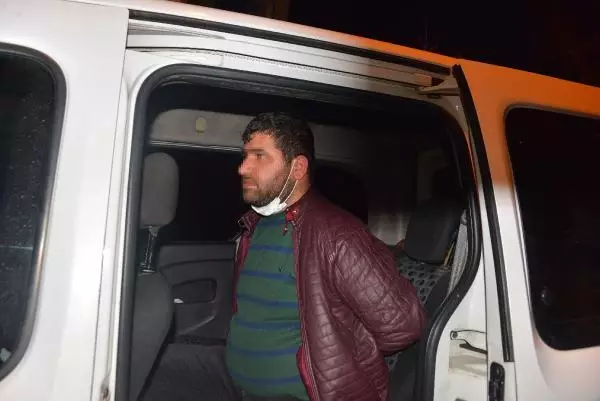 Son dakika: Evi kurşunlayıp, kalaşnikofu otomobilin altına atan şüpheliler yakalandı Son dakika: Evi kurşunlayıp, kalaşnikofu otomobilin altına atan şüpheliler yakalandı