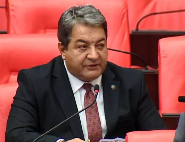 Fendoğlu esnaflara Covid-19 aşısında öncelik tanınmasını istedi Fendoğlu esnaflara Covid-19 aşısında öncelik tanınmasını istedi