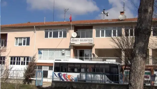Güney Beldesi'nde seçim heyecanı başladı Güney Beldesi'nde seçim heyecanı başladı