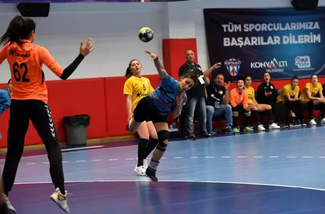 Konyaaltı Belediyesi çeyrek final ilk maçında galip Konyaaltı Belediyesi çeyrek final ilk maçında galip