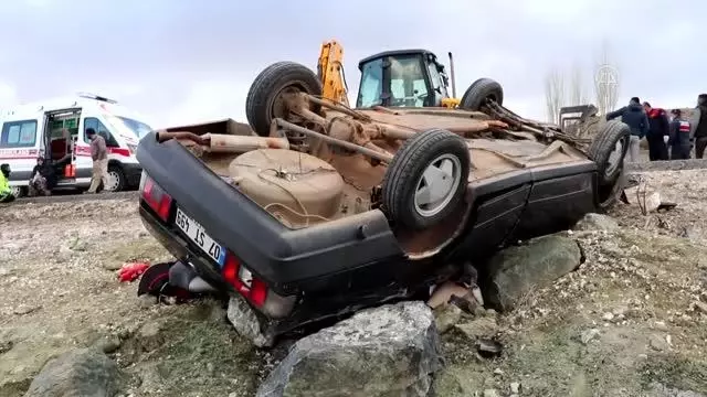 Son dakika: Otomobil devrildi: 1 ölü, 1 yaralı