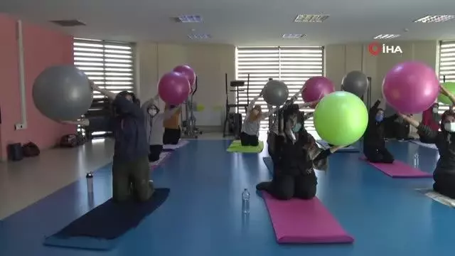 Pandemi sürecinde kadınlar spora yöneldi Pandemi sürecinde kadınlar spora yöneldi