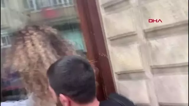 Tatlıses'in kızı Dilan Çıtak'a Nişantaşı'ndaki güzellik merkezinde saldırı-1 Tatlıses'in kızı Dilan Çıtak'a Nişantaşı'ndaki güzellik merkezinde saldırı-1