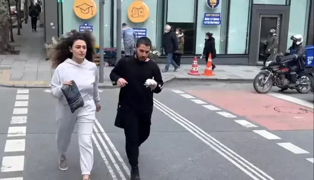 Ünlü sanatçı İbrahim Tatlıses'in kızı Dilan Çıtak saldırıya uğradı Ünlü sanatçı İbrahim Tatlıses'in kızı Dilan Çıtak saldırıya uğradı