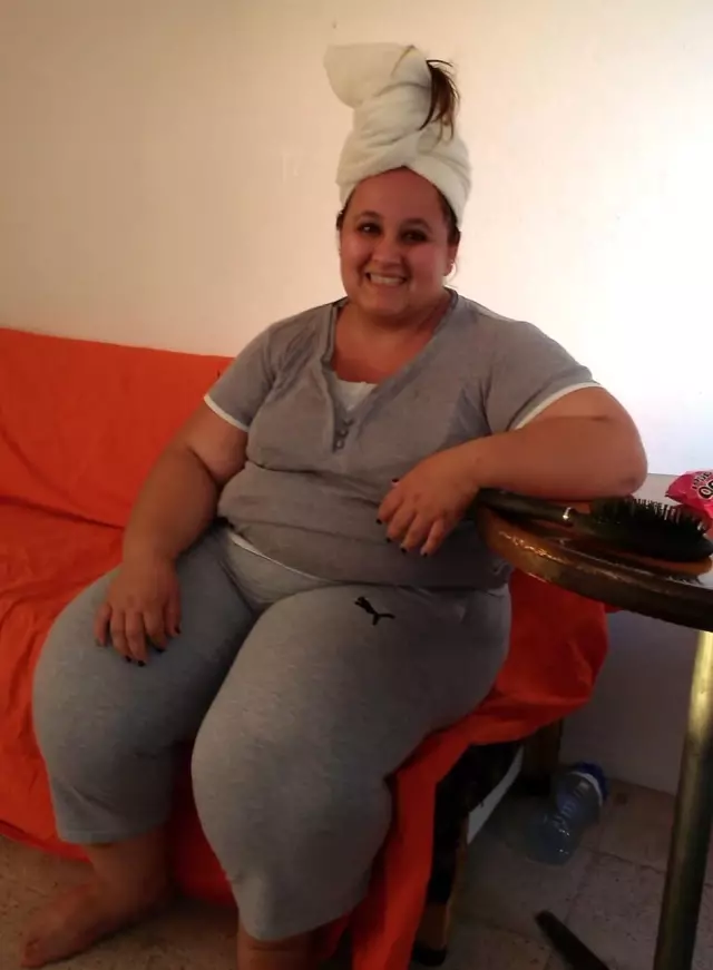 Üzerine alacak kıyafet bulamayınca 80 kilo birden verdi Üzerine alacak kıyafet bulamayınca 80 kilo birden verdi