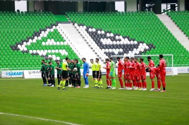 2. Lig: Sakaryaspor: 0 Pendikspor: 0 2. Lig: Sakaryaspor: 0 Pendikspor: 0