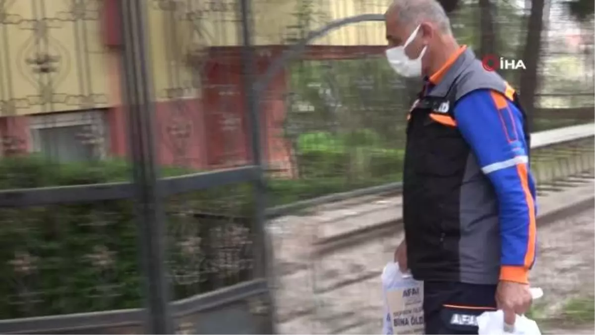 AFAD ekiplerinden kapı kapı afet bilgilendirilmesi