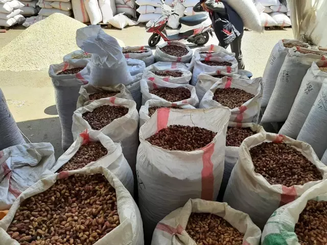 Antep fıstığında fiyatlar düşüyor Antep fıstığında fiyatlar düşüyor