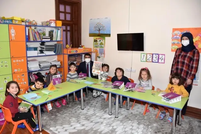 Başkan Çelik'ten Kütüphaneler Haftasında 'Millet Kıraathanesi' müjdesi