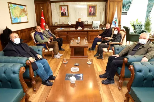 Başkan Üçok: 'İçme suyu kaynaklarımızı çoğaltıyoruz' Başkan Üçok: 'İçme suyu kaynaklarımızı çoğaltıyoruz'