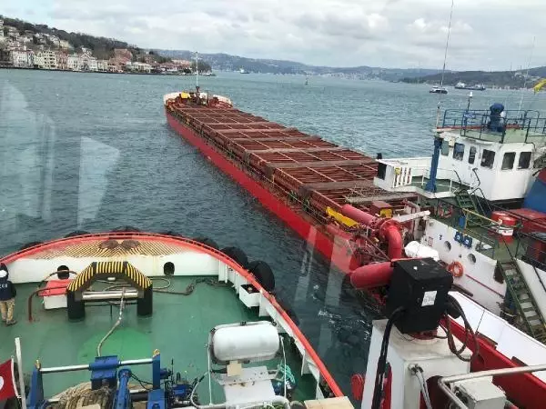 Boğaz'da gemi arızası (1)