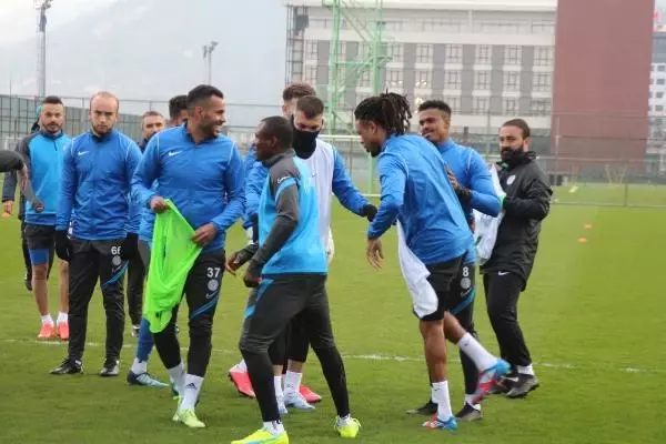 Bülent Uygun: Zordan daha zor olan bir maç bizi bekliyor Bülent Uygun: Zordan daha zor olan bir maç bizi bekliyor