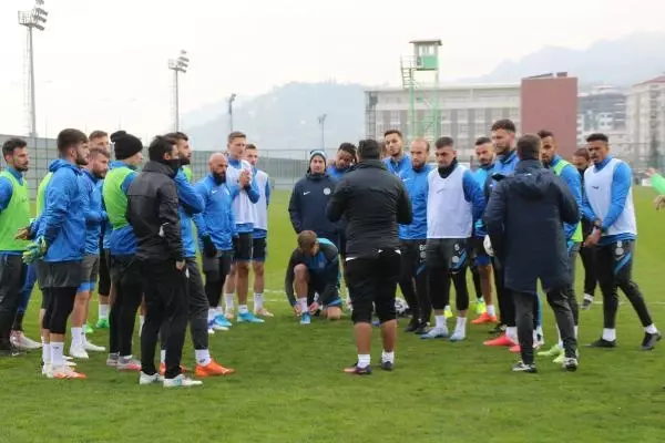 Bülent Uygun: Zordan daha zor olan bir maç bizi bekliyor Bülent Uygun: Zordan daha zor olan bir maç bizi bekliyor