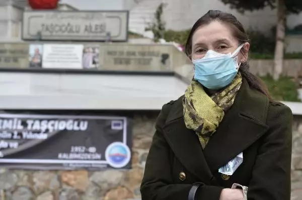 Cemil hocaya mezarı başında anma... 1 yıl sonra helallik alındı