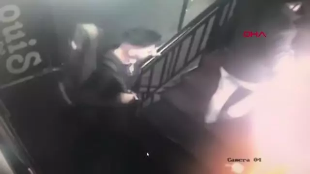 Son dakika... CHP MALTEPE ESKİ İLÇE YÖNETİCİSİNE 'CİNSEL SALDIRI' İDDİASIYLA AÇILAN DAVA ÜST MAHKEMEYE GÖNDERİLDİ Son dakika... CHP MALTEPE ESKİ İLÇE YÖNETİCİSİNE 'CİNSEL SALDIRI' İDDİASIYLA AÇILAN DAVA ÜST MAHKEMEYE GÖNDERİLDİ