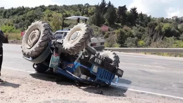 Devrilen traktördeki 2 kişi yaralandı Devrilen traktördeki 2 kişi yaralandı