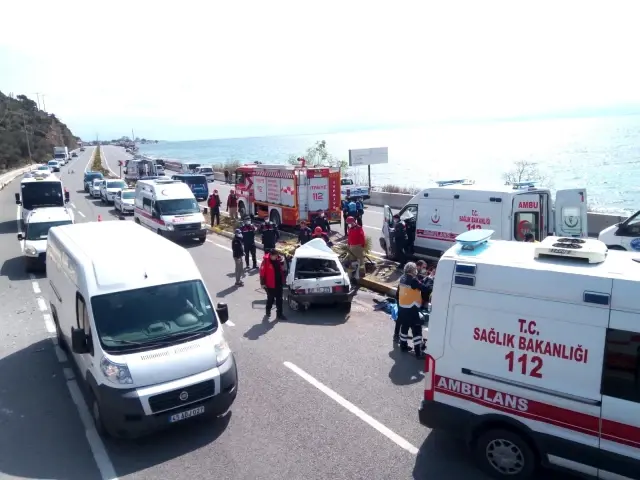 Son dakika haberi! Edremit'te zincirleme kaza: 1 ölü, 3 yaralı