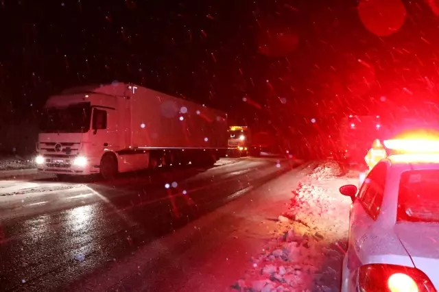 Erzincan'a Nisan ayında kar Erzincan'a Nisan ayında kar