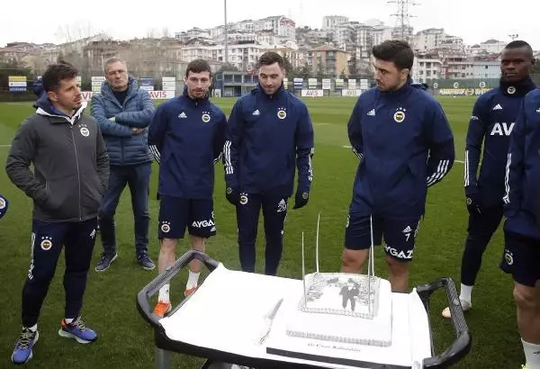 Fenerbahçe 3 eksikle çalıştı Fenerbahçe 3 eksikle çalıştı
