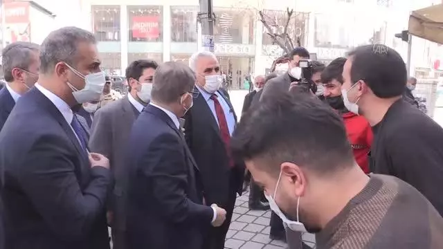 Gelecek Partisi Genel Başkanı Davutoğlu, partisinin Iğdır kongresine katıldı Gelecek Partisi Genel Başkanı Davutoğlu, partisinin Iğdır kongresine katıldı