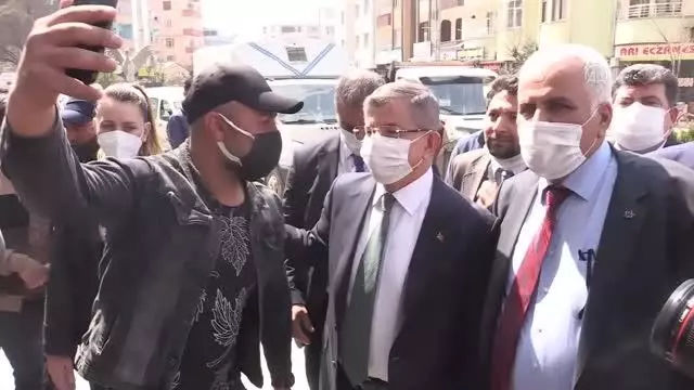 Gelecek Partisi Genel Başkanı Davutoğlu, partisinin Iğdır kongresine katıldı Gelecek Partisi Genel Başkanı Davutoğlu, partisinin Iğdır kongresine katıldı