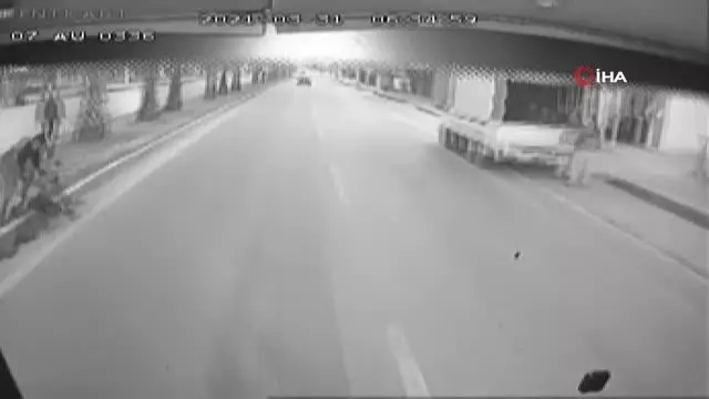 Halk otobüsü şoförünü bıçakla tehdit eden şüpheliler yakalandı Halk otobüsü şoförünü bıçakla tehdit eden şüpheliler yakalandı