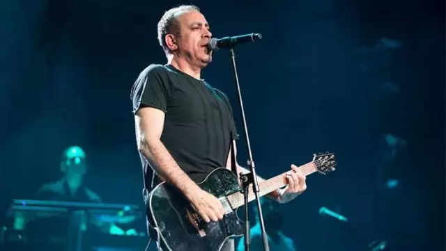 Haluk Levent'ten ayakta alkışlanacak hareket! Müzisyenlerin imdadına koştu Haluk Levent'ten ayakta alkışlanacak hareket! Müzisyenlerin imdadına koştu