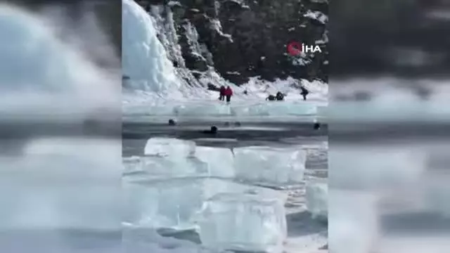 Kanadalı atlet donmuş göle yüksek dalışını başarıyla tamamladı Kanadalı atlet donmuş göle yüksek dalışını başarıyla tamamladı
