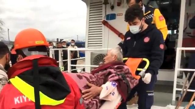 karadeniz de batan balikci teknesindeki 3 kis 3 14034550 o