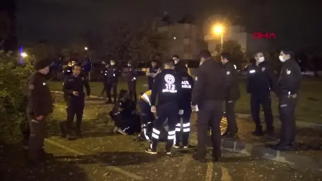 Kontrolden çıkan otomobil, ağacı devirip, takla attı 4 yaralı Kontrolden çıkan otomobil, ağacı devirip, takla attı 4 yaralı