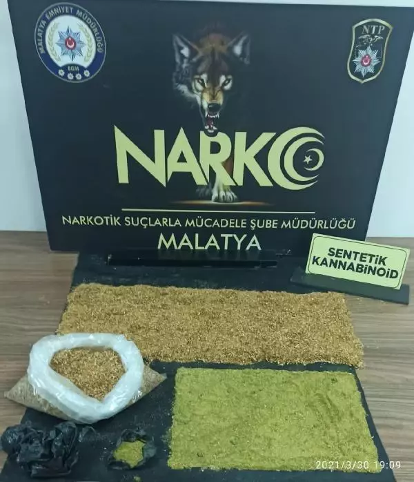 Malatya'da uyuşturucu ticaretine 2 tutuklama Malatya'da uyuşturucu ticaretine 2 tutuklama