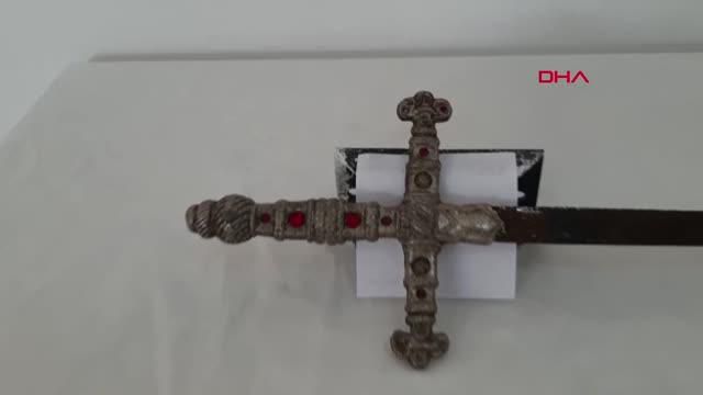 MALATYA Malatya'da tarihi eser operasyonu 2 gözaltı MALATYA Malatya'da tarihi eser operasyonu 2 gözaltı