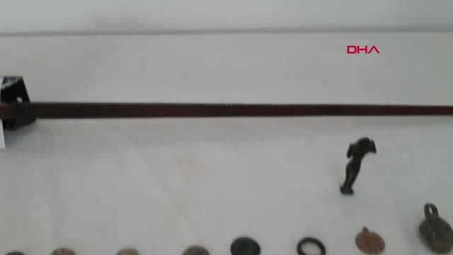 MALATYA Malatya'da tarihi eser operasyonu 2 gözaltı MALATYA Malatya'da tarihi eser operasyonu 2 gözaltı
