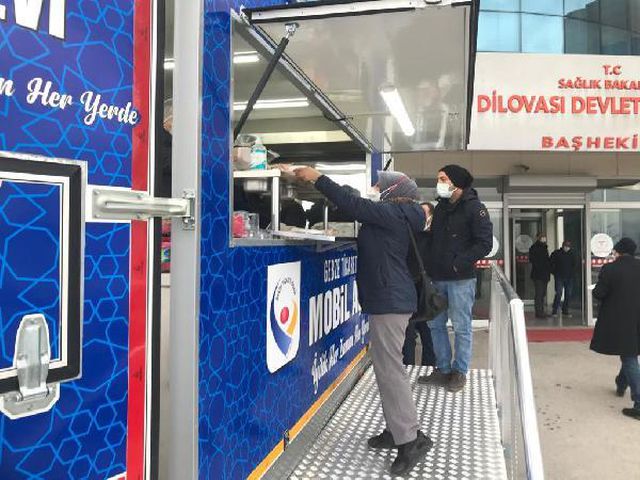 mobil asevi ile saglik calisanlarina yemek 4 14036232 o