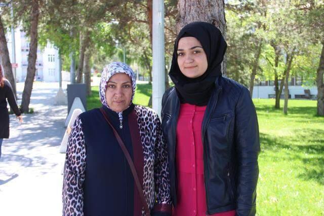 Platonik aşık olduğu genç kızı yaralayan saldırganın avukatından pes dedirten savunma: Bıçak öldürmeye elverişli değil Platonik aşık olduğu genç kızı yaralayan saldırganın avukatından pes dedirten savunma: Bıçak öldürmeye elverişli değil