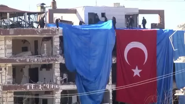 Son dakika gündem: ŞANLIURFA - Savcılar Sitesi saldırısı davasında firari 2 PKK'lı terörist hakkında kırmızı bülten kararı Son dakika gündem: ŞANLIURFA - Savcılar Sitesi saldırısı davasında firari 2 PKK'lı terörist hakkında kırmızı bülten kararı