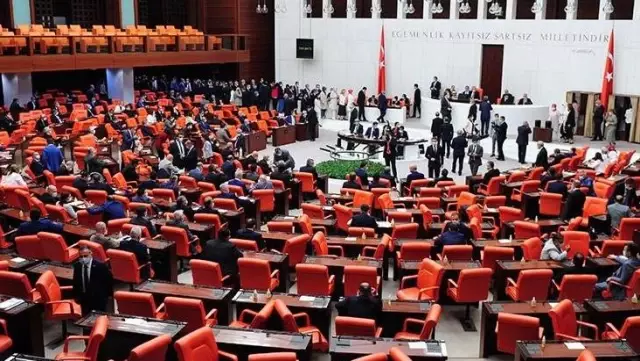 Son Dakika: İlk kez atanacak memur adaylarını yakından ilgilendiren Güvenlik Soruşturması teklifi 6 Nisan'da oylanacak Son Dakika: İlk kez atanacak memur adaylarını yakından ilgilendiren Güvenlik Soruşturması teklifi 6 Nisan'da oylanacak