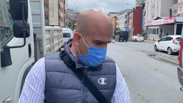 Sonra neden taksicilere laf ediyorsunuz! Önce kafa attı sonra beysbol sopasıyla kafasını yardı