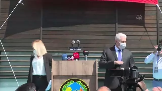 AK Parti Genel Başkanvekili Binali Yıldırım, Menemen Belediyesini ziyaret etti AK Parti Genel Başkanvekili Binali Yıldırım, Menemen Belediyesini ziyaret etti