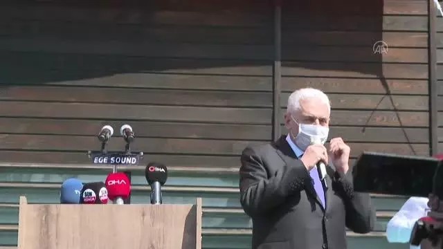 AK Parti Genel Başkanvekili Binali Yıldırım, Menemen Belediyesini ziyaret etti AK Parti Genel Başkanvekili Binali Yıldırım, Menemen Belediyesini ziyaret etti