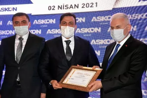 İZMİR AK Parti Genel Başkanvekili Yıldırım, Menemen'de partililere seslendi İZMİR AK Parti Genel Başkanvekili Yıldırım, Menemen'de partililere seslendi