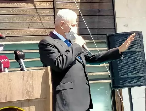 İZMİR AK Parti Genel Başkanvekili Yıldırım, Menemen'de partililere seslendi İZMİR AK Parti Genel Başkanvekili Yıldırım, Menemen'de partililere seslendi
