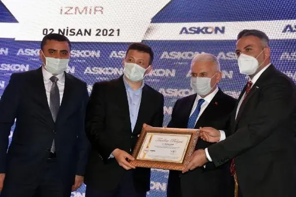 İZMİR AK Parti Genel Başkanvekili Yıldırım, Menemen'de partililere seslendi İZMİR AK Parti Genel Başkanvekili Yıldırım, Menemen'de partililere seslendi