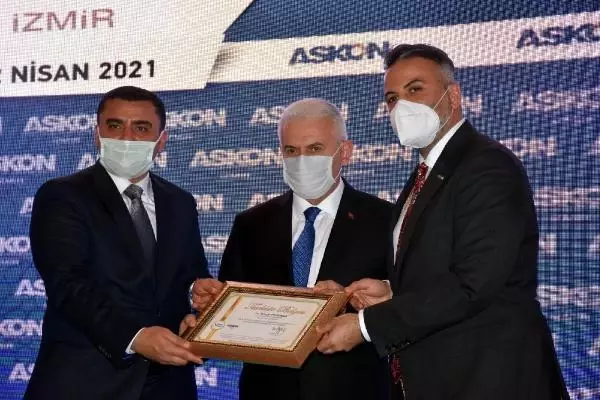 İZMİR AK Parti Genel Başkanvekili Yıldırım, Menemen'de partililere seslendi İZMİR AK Parti Genel Başkanvekili Yıldırım, Menemen'de partililere seslendi