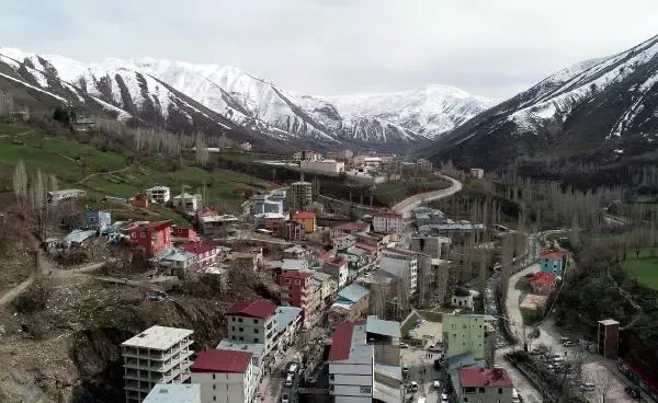 VAN Bahçesaray'da 3 ay sonra 2 vaka VAN Bahçesaray'da 3 ay sonra 2 vaka