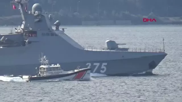 Son dakika haberi | ÇANAKKALE Rus savaş gemisi Çanakkale Boğazı'ndan geçti Son dakika haberi | ÇANAKKALE Rus savaş gemisi Çanakkale Boğazı'ndan geçti