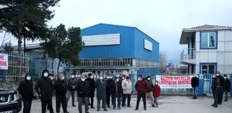 Selim Yağcı: Cenazede haklarını helal etmedikleri patronlarının yüzünden hacizlik oldular Selim Yağcı: Cenazede haklarını helal etmedikleri patronlarının yüzünden hacizlik oldular