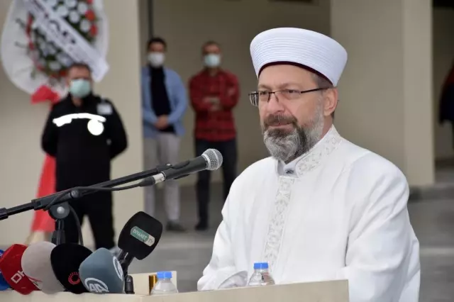 Diyanet İşleri Başkanı Erbaş: 40 yıl camisiz üniversiteler oldu