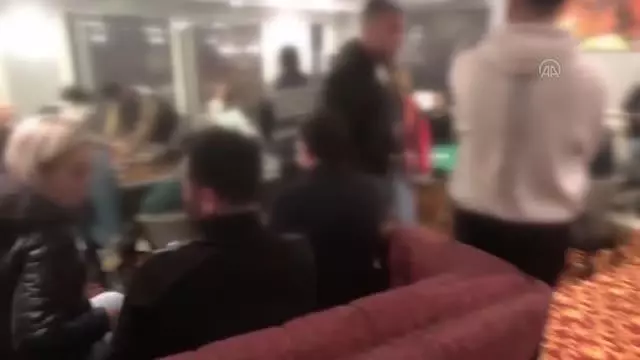 Eski konsolosluk binasına kumar baskınında 39 kişi suçüstü yakalandı
